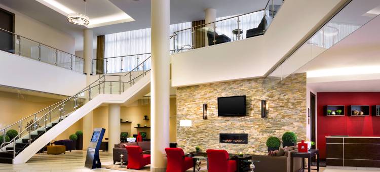 伦敦福朋喜来登套房酒店(Four Points by Sheraton London)图片