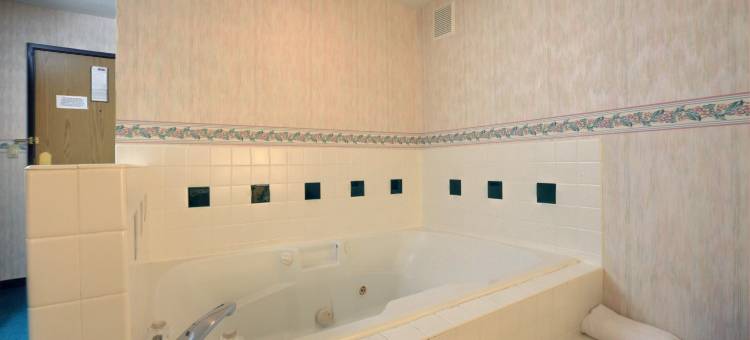 福里斯特格罗夫希尔斯伯勒美洲最佳价值套房酒店(Americas Best Value Inn & Suites-Forest Grove/Hillsboro)图片