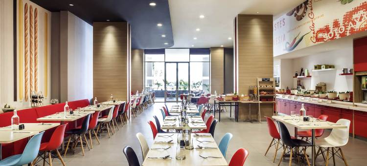 宜必思雅加达哈尔莫尼酒店(Ibis Jakarta Harmoni)图片