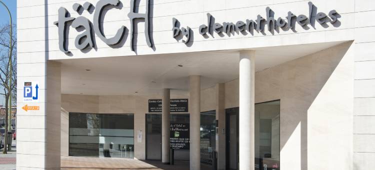 马德里机场täCH酒店(Tach Madrid Airport)图片
