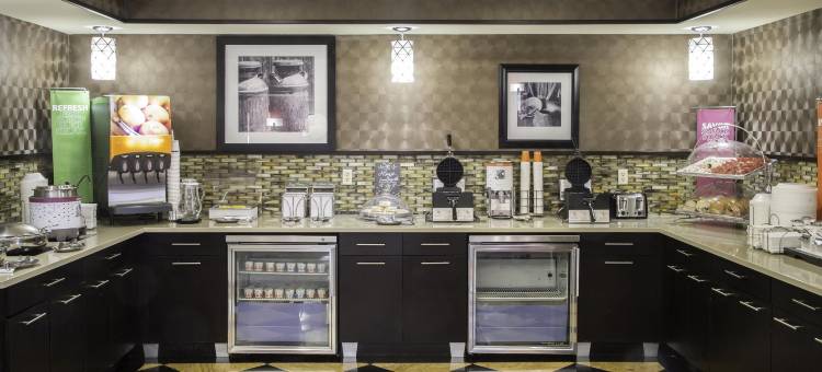 西牛津欢朋酒店(Hampton Inn Oxford-West)图片