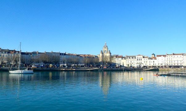 Appartement le Petit Canard Hotel Overview