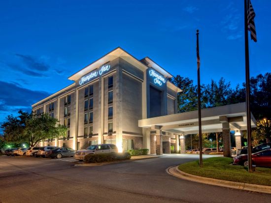 hemlock plaza shopping center