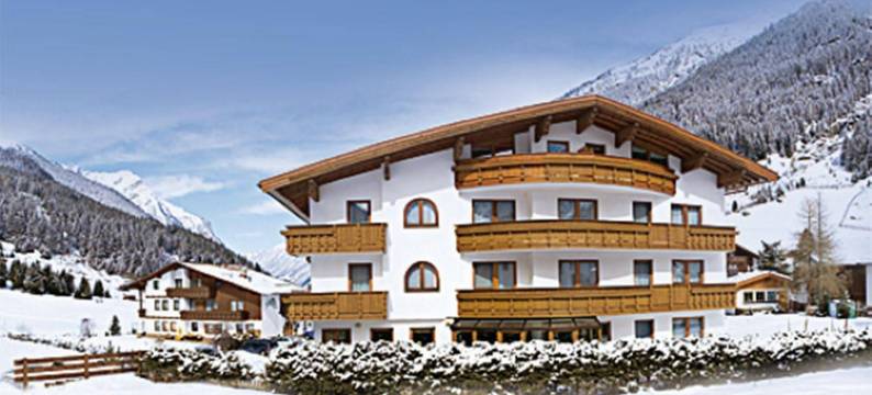 浪漫伽尼酒店(Hotel Garni Romantika)图片