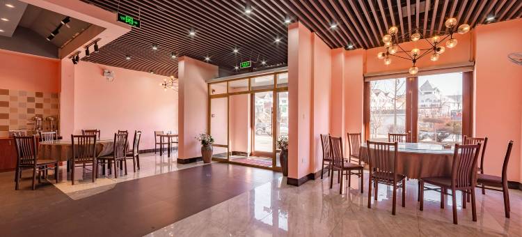 斯登度假酒店(丹东月亮岛店)图片