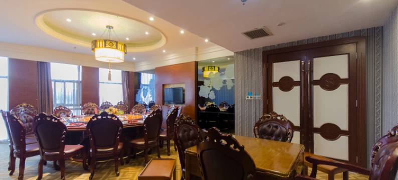 郧西东盛大酒店图片