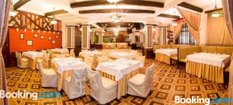 布科维纳酒店(Bukovyna Hotel)图片