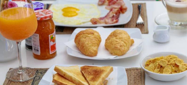 巴东涅盘酒店(Nirvana Inn Patong)图片