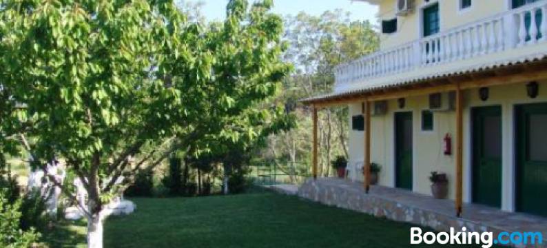 家庭开放式公寓酒店(Family Studios)图片