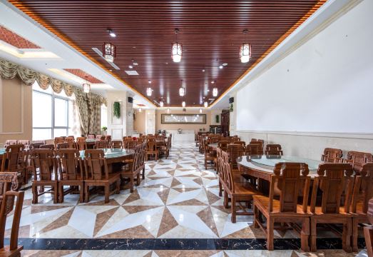 Luxotel Inn Hotel Overview