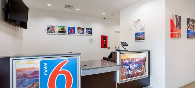 德克萨斯运河景观 6 号汽车旅馆(Motel 6 Channelview, TX)图片