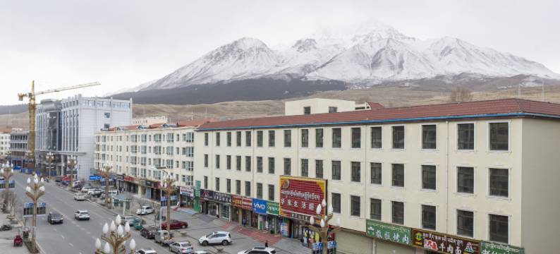 祁连驰远宾馆图片