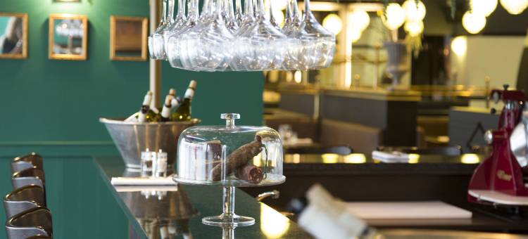 巴黎15区宜必思埃菲尔铁塔酒店(Ibis Paris Eiffel Tower Cambronne 15th)图片