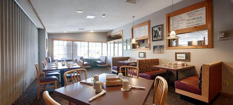 丝帕克贝斯特韦斯特套房酒店(Best Western Golden Spike Inn  Suites)图片