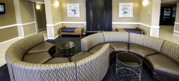 温德姆华美达广场维吉尼亚海滩海滨酒店(Ramada Plaza by Wyndham Virginia Beach Oceanfront)图片