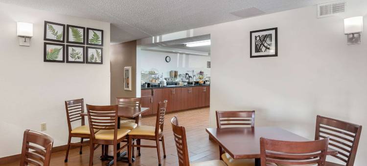 舒眠酒店德威特 - 兰辛北(Sleep Inn DeWitt - Lansing North)图片