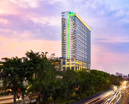 雅加达贾加达假日酒店及套房(Holiday Inn & Suites JAKARTA GAJAH MADA by IHG)