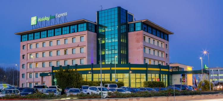 Holiday Inn 博洛尼亚 - 展览中心(Holiday Inn BOLOGNA - FIERA by IHG)图片