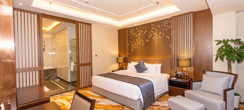 华美达酒店(武汉青山江滩店)图片