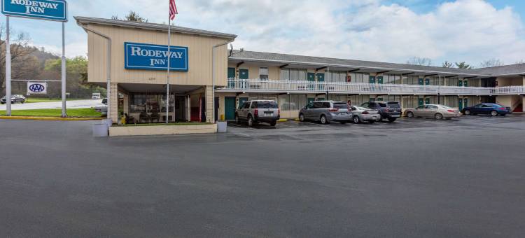 克利尔菲尔德皇家酒店(Royal Inn Clearfield)图片