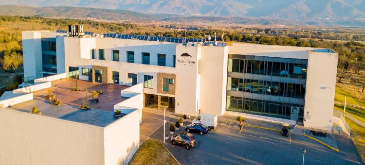 霍斯潘迪姆格雷多斯山谷酒店(Hospedium Hotel Valles de Gredos Golf)图片