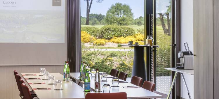 Cabot Bordeaux MGallery Collection图片