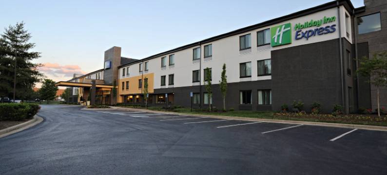 布伦特伍德南冷泉智选假日酒店(Holiday Inn Express BRENTWOOD SOUTH - FRANKLIN by IHG)图片