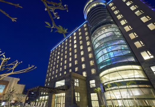 Grand Bay Resort HotelHotel Overview