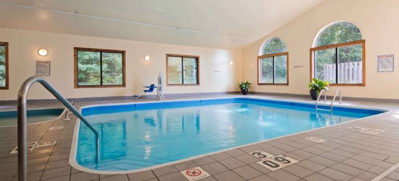 索格塔克广场贝斯特韦斯特酒店(Best Western Plaza Hotel Saugatuck)图片