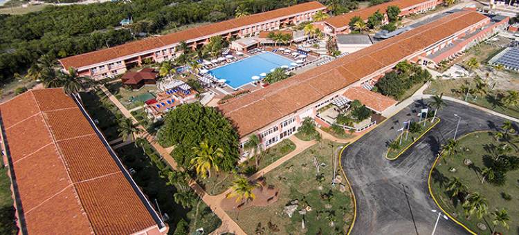 布拉沃阿雷纳尔俱乐部全包式酒店(Club Bravo Arenal All Inclusive)图片