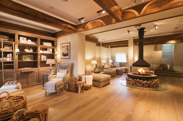 Fairmont Hotel Vier Jahreszeiten Hotel Overview