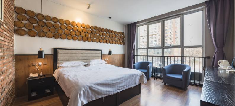 朵朵精品酒店(廊坊北华航天工业高铁站店)图片