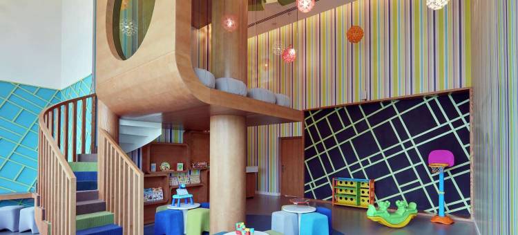 马斯喀特库威尔希尔顿花园酒店(Hilton Garden Inn Muscat Al Khuwair)图片