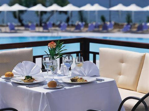 Grecotel Astir Palace Hotel Overview