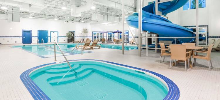 奥尔兹华美达酒店(Ramada by Wyndham Olds)图片