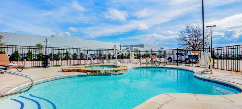 麦金尼拉昆塔温德姆套房酒店(La Quinta Inn & Suites by Wyndham McKinney)图片