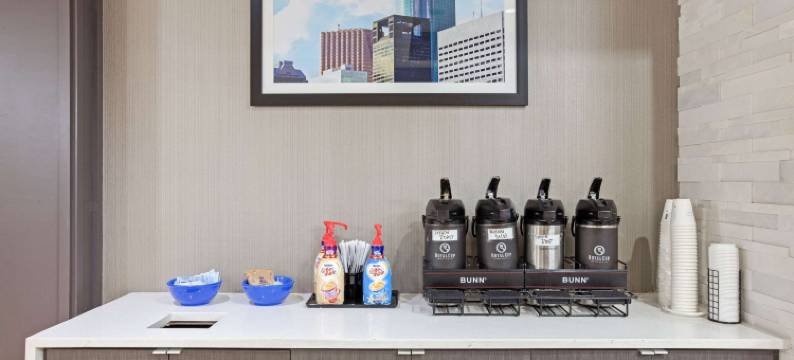 帕萨迪纳北部拉昆塔温德姆套房酒店(La Quinta Inn & Suites by Wyndham Pasadena North)图片