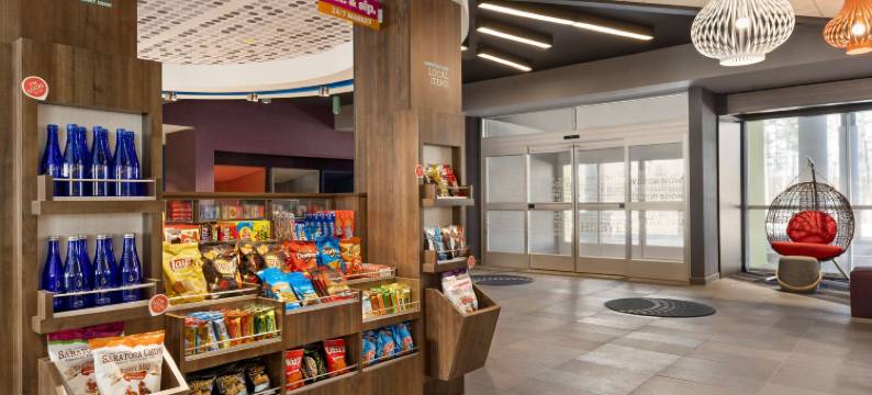 纽约奥巴尼国际机场希尔顿杜尔饭店(Tru by Hilton Albany Airport)图片