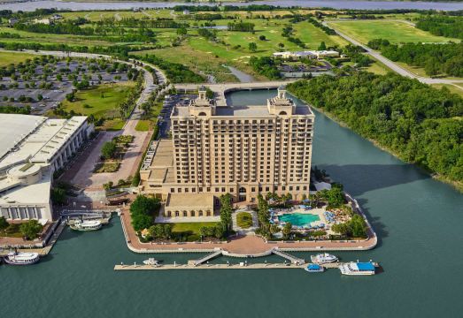 The Westin Savannah Harbor Golf Resort & SpaHotel Overview