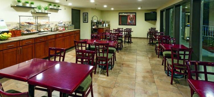 波特兰西北拉昆塔温德姆套房酒店(La Quinta Inn & Suites by Wyndham Portland NW)图片