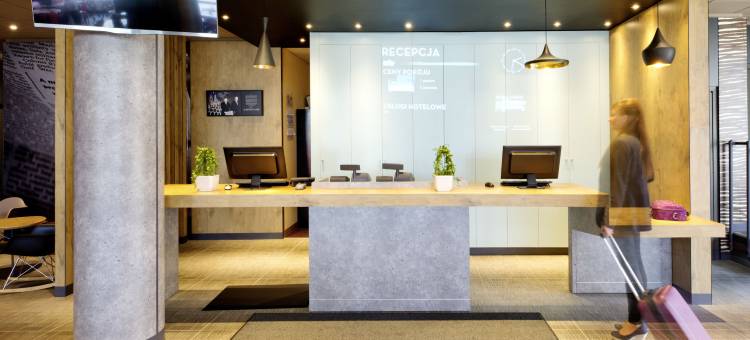 宜必思华沙奥斯卓博拉米斯卡酒店(Ibis Warszawa Ostrobramska)图片