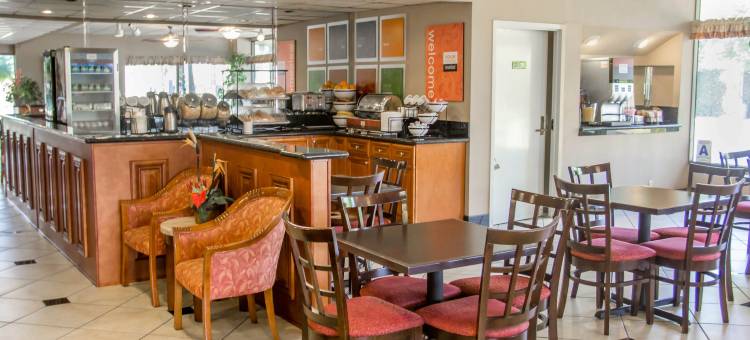 里布凯艺酒店-近UCR和市区(Quality Inn Riverside Near UCR and Downtown)图片