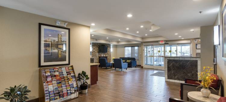 舒适套房酒店-萨克拉门托大学城(Comfort Inn & Suites Sacramento - University Area)图片