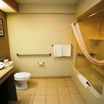 东亚特兰大 - 里索尼亚红屋顶客栈(Red Roof In