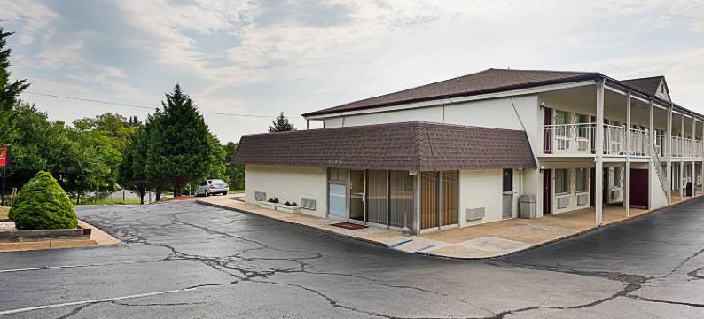 伊克诺旅馆(Brentwood Inn & Suites - Lynchburg)图片