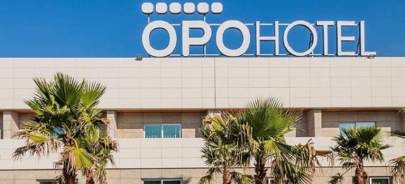 波尔图机场AP(AP Aeroporto Porto)图片