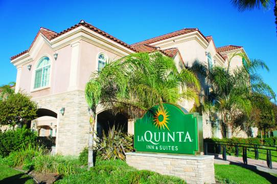 莫雷诺谷拉昆塔温德姆套房酒店(La Quinta Inn & Suites by Wyndham Moreno Valley)