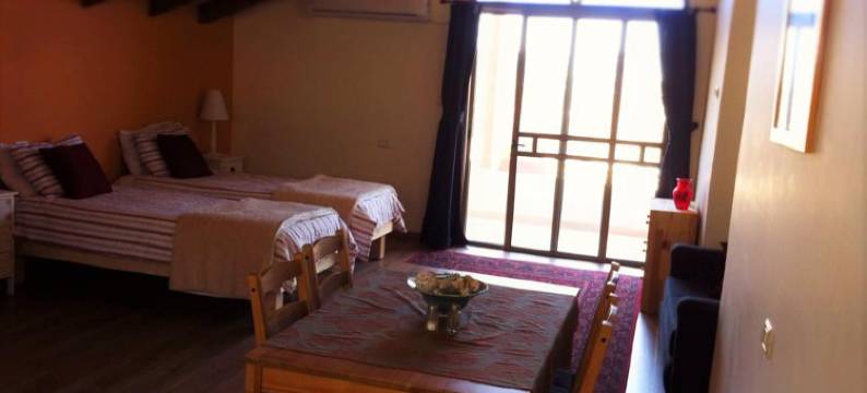 欧夫广场酒店(Off The Square)图片