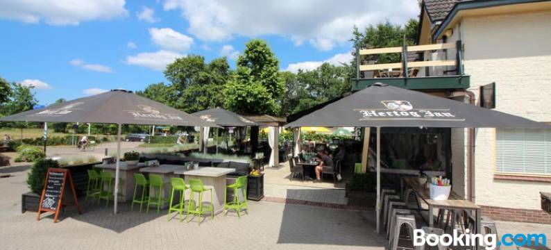 沃森博格餐厅酒店(Hotel Restaurant 'De Vossenberg')图片