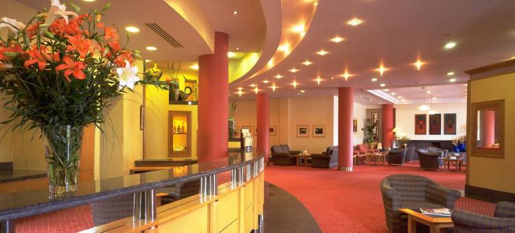 塔拉莫尔苑酒店(Tullamore Court Hotel)图片